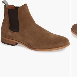 Chelsea boots